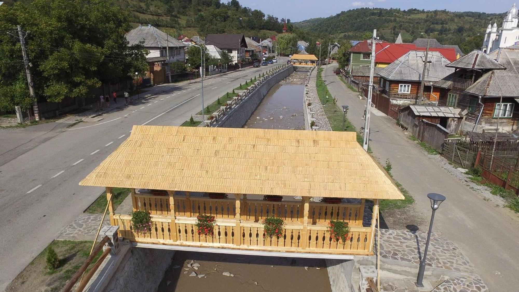 Pensiunea Suci Botiza ภายนอก รูปภาพ